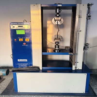 Universal Testing Machine
